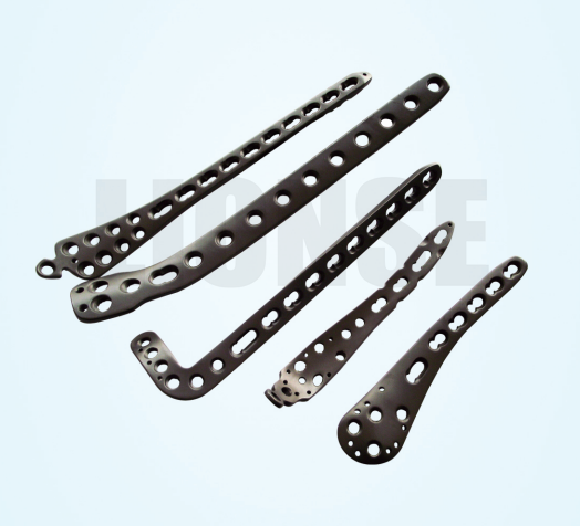 Mengapa komponen aloi titanium disukai untuk implan perubatan?