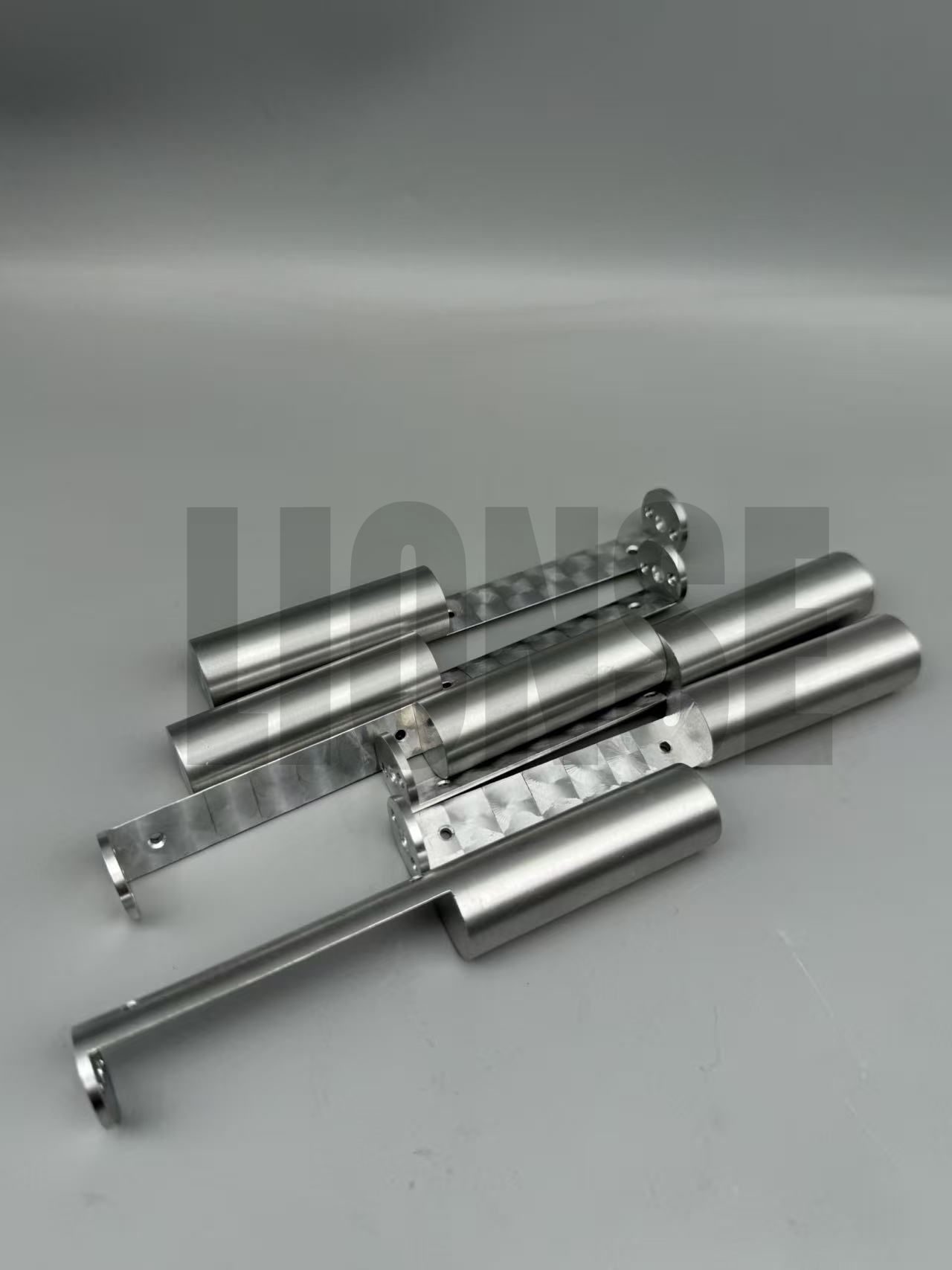 Komponen Sambungan Mekanikal Ketepatan Aluminium