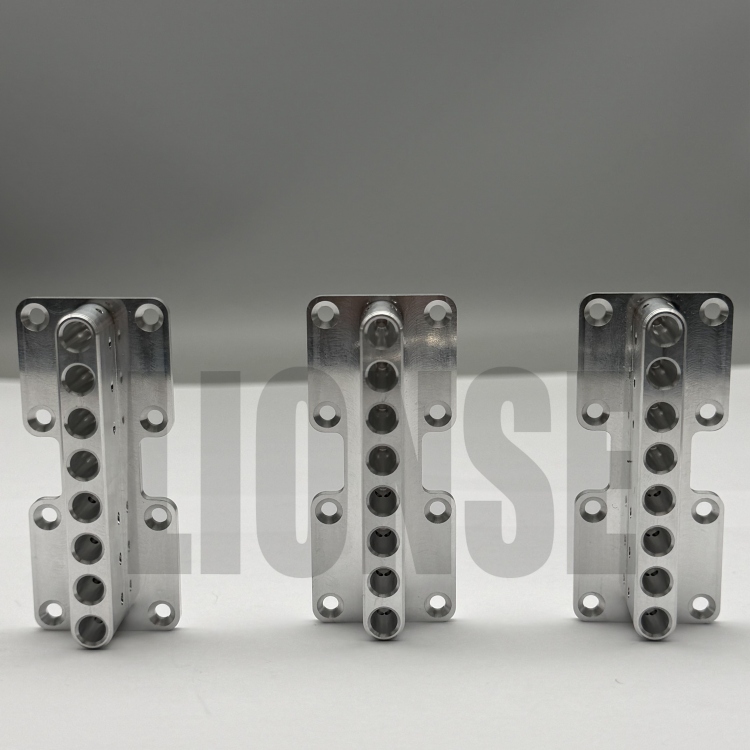 Bahagian Aluminium Mesin CNC Tersuai