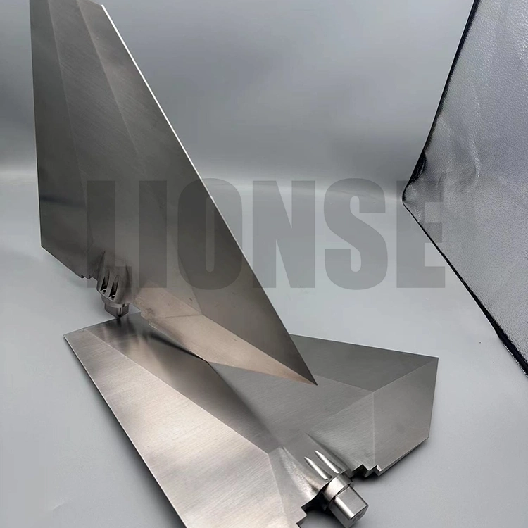Sayap Pesawat Pemesinan Titanium Titanium CNC Tinggi Tinggi