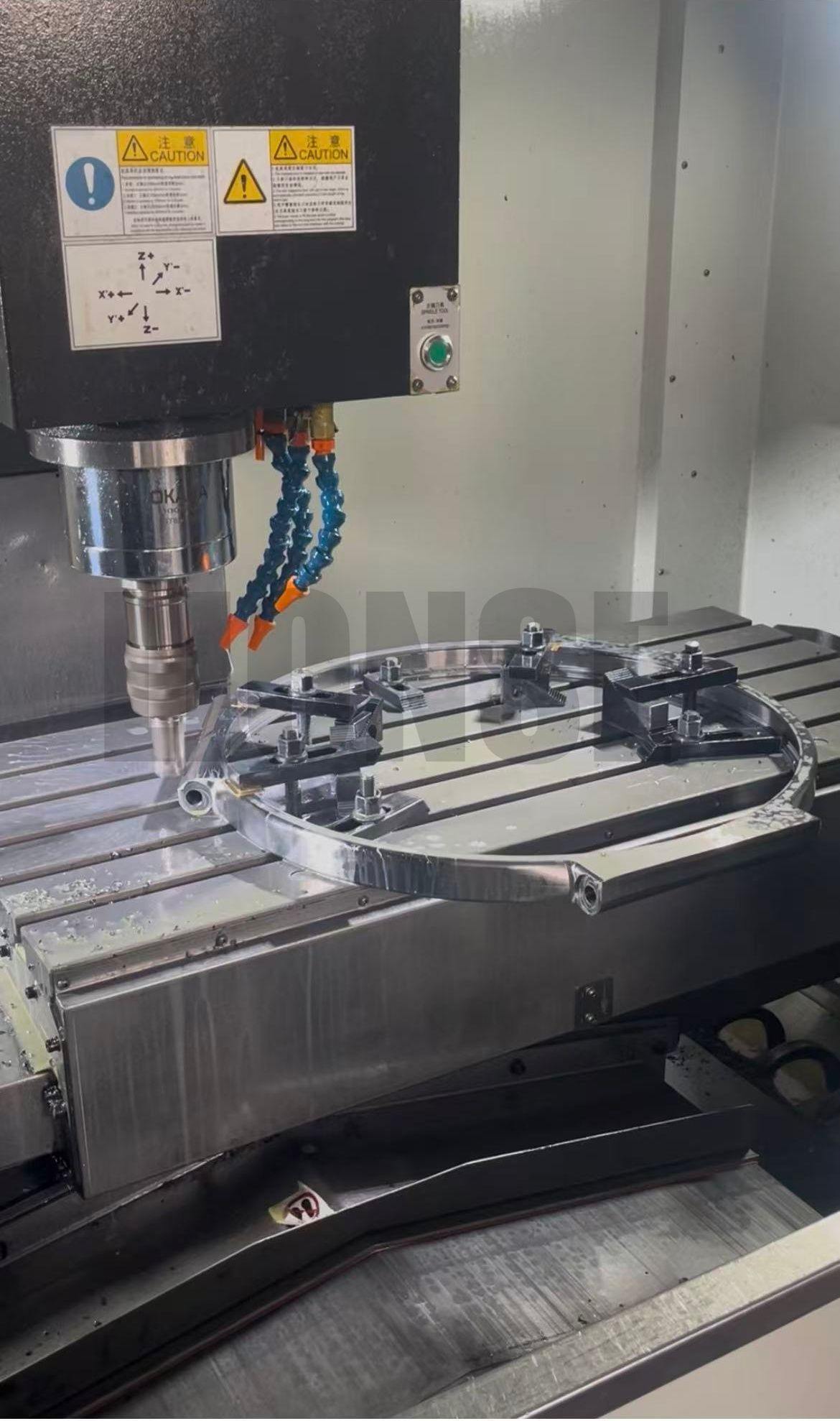 Gelang Besar Keluli Tahan Karat Berbilang Alur Mengunci Gelang Tersuai