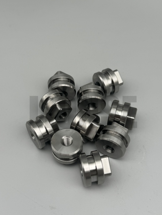 Nat Persegi Pengunci Aloi Titanium